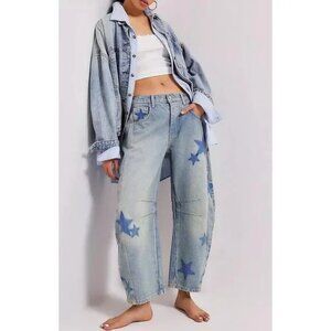 Star Contrast Pattern Light Wash Baggy Weekend Barrel Style Jeans Pants
